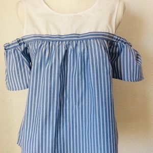 Miss Lili Cold Shoulder Top sz M